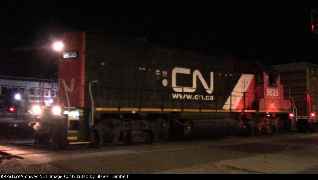 CN L589 on the BNSF